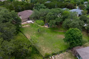4133 Rockwood Dr, Lago Vista, TX 78645 - Photo 35