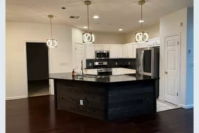 2106 Surrey Drive, Round Rock, TX 78664 - Photo 7