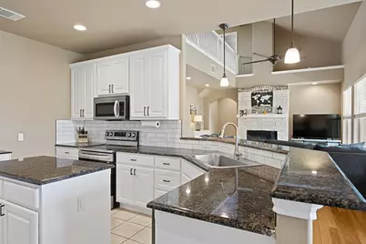 208 Dawn Drive, Liberty Hill, TX 78642 - Photo 13