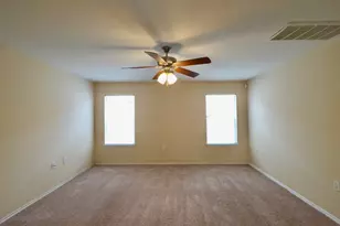 7412 Cayenne Ln, Austin, TX 78741 - Photo 3