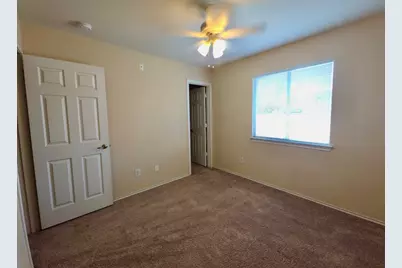 7412 Cayenne Lane, Austin, TX 78741 - Photo 23