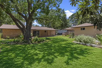 1415 NE Whitehead Street, Smithville, TX 78957 - Photo 31