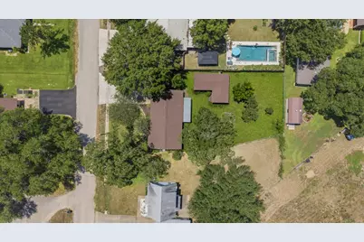 1415 NE Whitehead Street, Smithville, TX 78957 - Photo 37