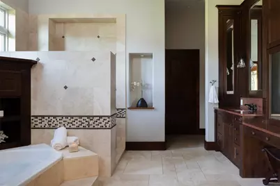 15016 Flat Top Ranch Road, Austin, TX 78732 - Photo 27