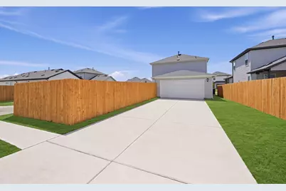 14136 Matterod Drive, Del Valle, TX 78617 - Photo 19