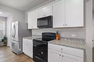 13000 Brahmin Dr, Austin, TX 78724 - Photo 9