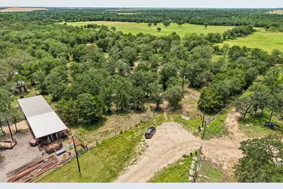 499 Bridgestone Court, Lockhart, TX 78644 - Photo 17