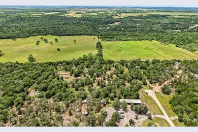 499 Bridgestone Court, Lockhart, TX 78644 - Photo 19