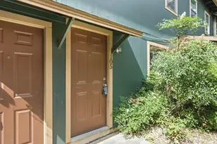 2319 Greenfield Pkwy, Austin, TX 78741 - Photo 3