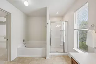 364 Hometown Pkwy, Kyle, TX 78640 - Photo 19