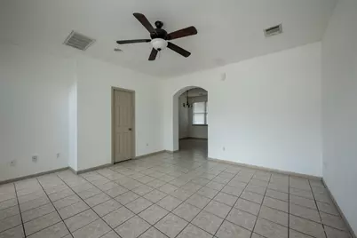 8901 Parkfield Drive, Austin, TX 78758 - Photo 3