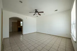 8901 Parkfield Dr, Austin, TX 78758 - Photo 7