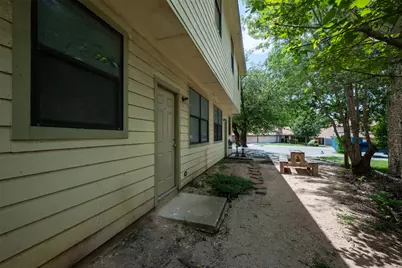 8901 Parkfield Drive, Austin, TX 78758 - Photo 17
