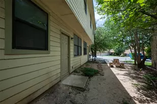 8901 Parkfield Dr, Austin, TX 78758 - Photo 17