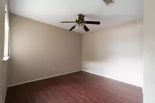 310 Pat Garrison St, San Marcos, TX 78666 - Photo 7