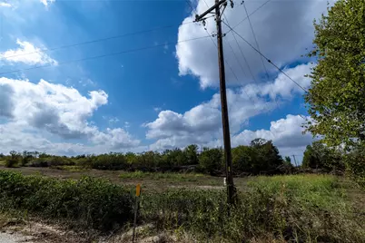 287 Sunset Trail, Luling, TX 78648 - Photo 5