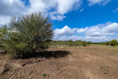 287 Sunset Trail, Luling, TX 78648 - Photo 9
