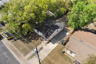 1176 Graham St, Austin, TX 78702 - Photo 15