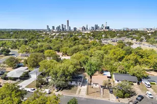 1176 Graham St, Austin, TX 78702 - Photo 17