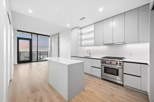 610 Davis St, Austin, TX 78701 - Photo 1
