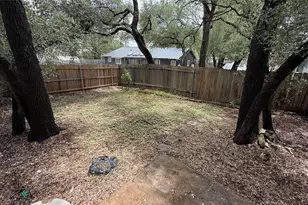 9019 Sawtooth Ln, Austin, TX 78729 - Photo 5