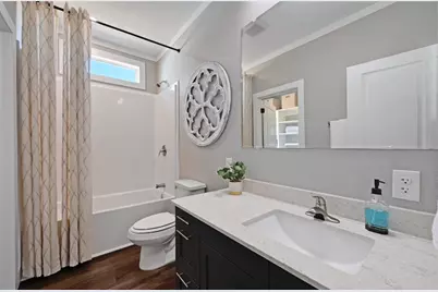 2015 Applewood Drive, Lockhart, TX 78644 - Photo 17