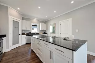 2015 Applewood Dr, Lockhart, TX 78644 - Photo 13