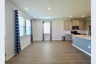 10400 Alemoor Drive, Austin, TX 78747 - Photo 9
