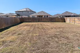 457 Bedford Falls Ln, Jarrell, TX 76537 - Photo 35