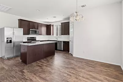 457 Bedford Falls Lane, Jarrell, TX 76537 - Photo 9