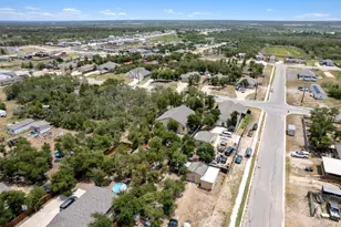 134 Plumeria Dr, Dale, TX 78616 - Photo 23