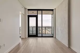 610 Davis St, Austin, TX 78701 - Photo 11