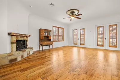 322 Lake Placid Drive, Seguin, TX 78155 - Photo 11