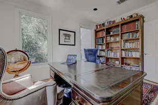 4800 Mantle Dr, Austin, TX 78746 - Photo 9