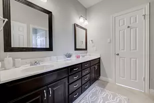 4800 Mantle Dr, Austin, TX 78746 - Photo 17