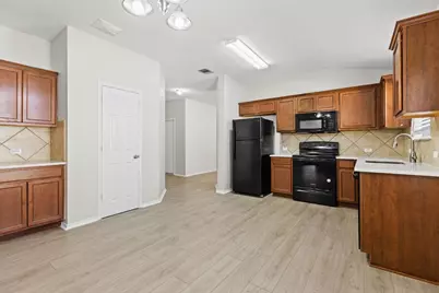 335 Altamont Street, Hutto, TX 78634 - Photo 5