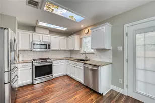 8325 Osborne Dr, Austin, TX 78729 - Photo 11