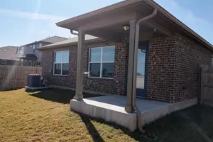 109 Schuster Ct, Georgetown, TX 78626 - Photo 17