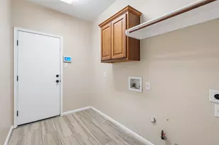 19913 Dornick Hills Ln, Pflugerville, TX 78660 - Photo 21