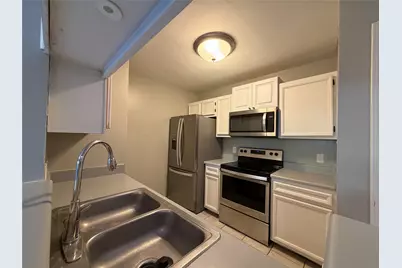 1601 Faro Drive #103, Austin, TX 78741 - Photo 9