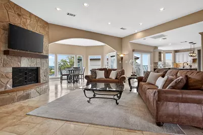 112 Big Sky Drive, Horseshoe Bay, TX 78657 - Photo 13