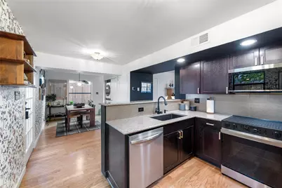 1106 Mission Ridge Boulevard #B, Austin, TX 78704 - Photo 5