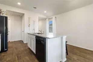 249 Calgary Ln, San Marcos, TX 78666 - Photo 11