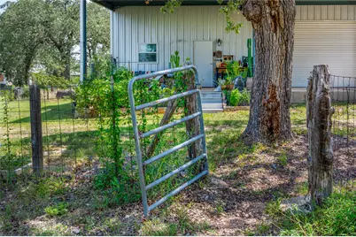 270 Dry Creek Road, Manor, TX 78653 - Photo 7