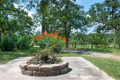 270 Dry Creek Road, Manor, TX 78653 - Photo 23