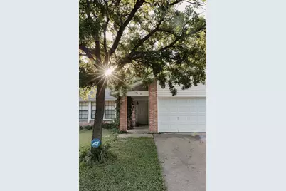 10410 Leaning Willow Drive, Austin, TX 78758 - Photo 3