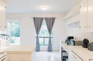 10410 Leaning Willow Dr, Austin, TX 78758 - Photo 11