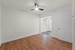 2303 East Side Dr, Austin, TX 78704 - Photo 15