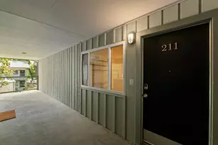 2303 East Side Dr, Austin, TX 78704 - Photo 3