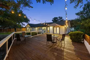 20100 Siesta Shores Dr, Spicewood, TX 78669 - Photo 7